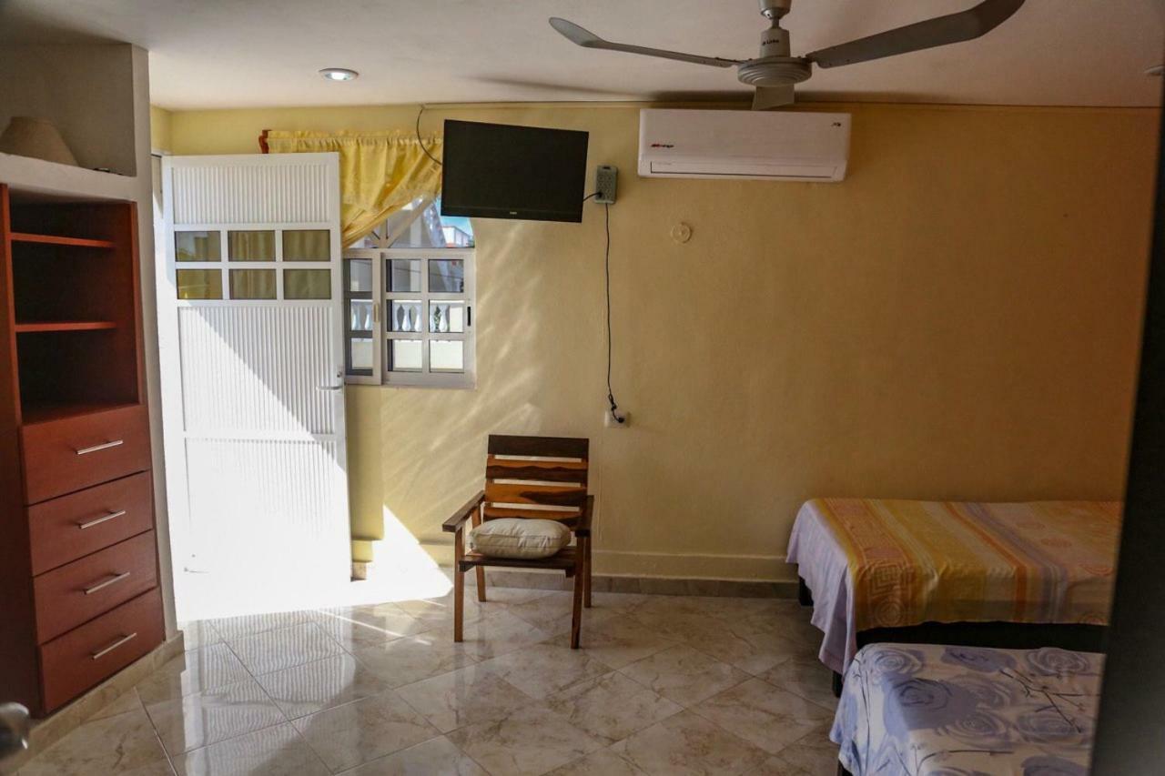 Casa Caridad Del Cobre Vila Ilha das Mulheres Exterior foto