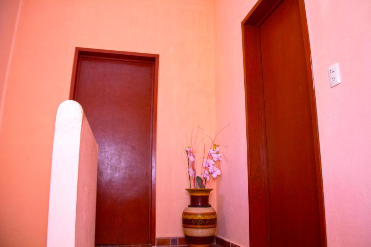 Casa Caridad Del Cobre Vila Ilha das Mulheres Exterior foto